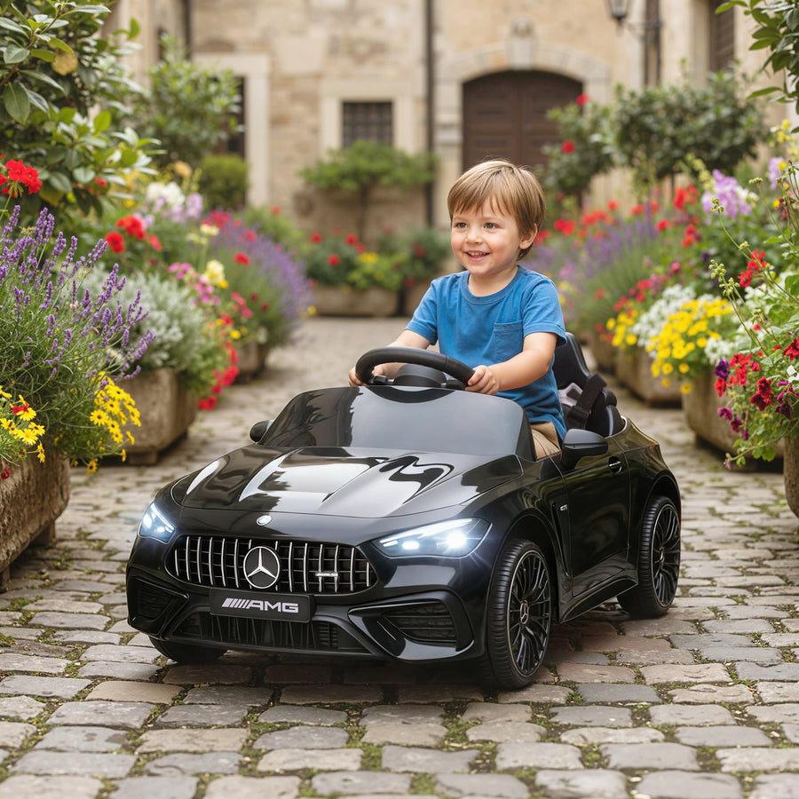 Lasten sähköauto Mercedes-AMG 12V, kaukosäädin, 3-pisteturvavyö, USB ja MP3, 3–6 v, musta