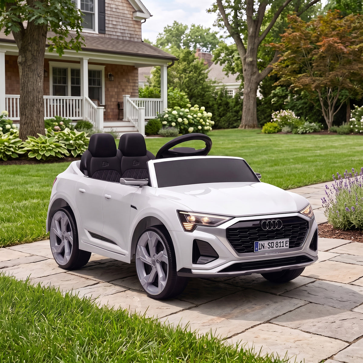 Lasten sähköauto Audi Q8 e-tron Sportback 12V, kaukosäädin, jousitus, 3–5 v, valkoinen