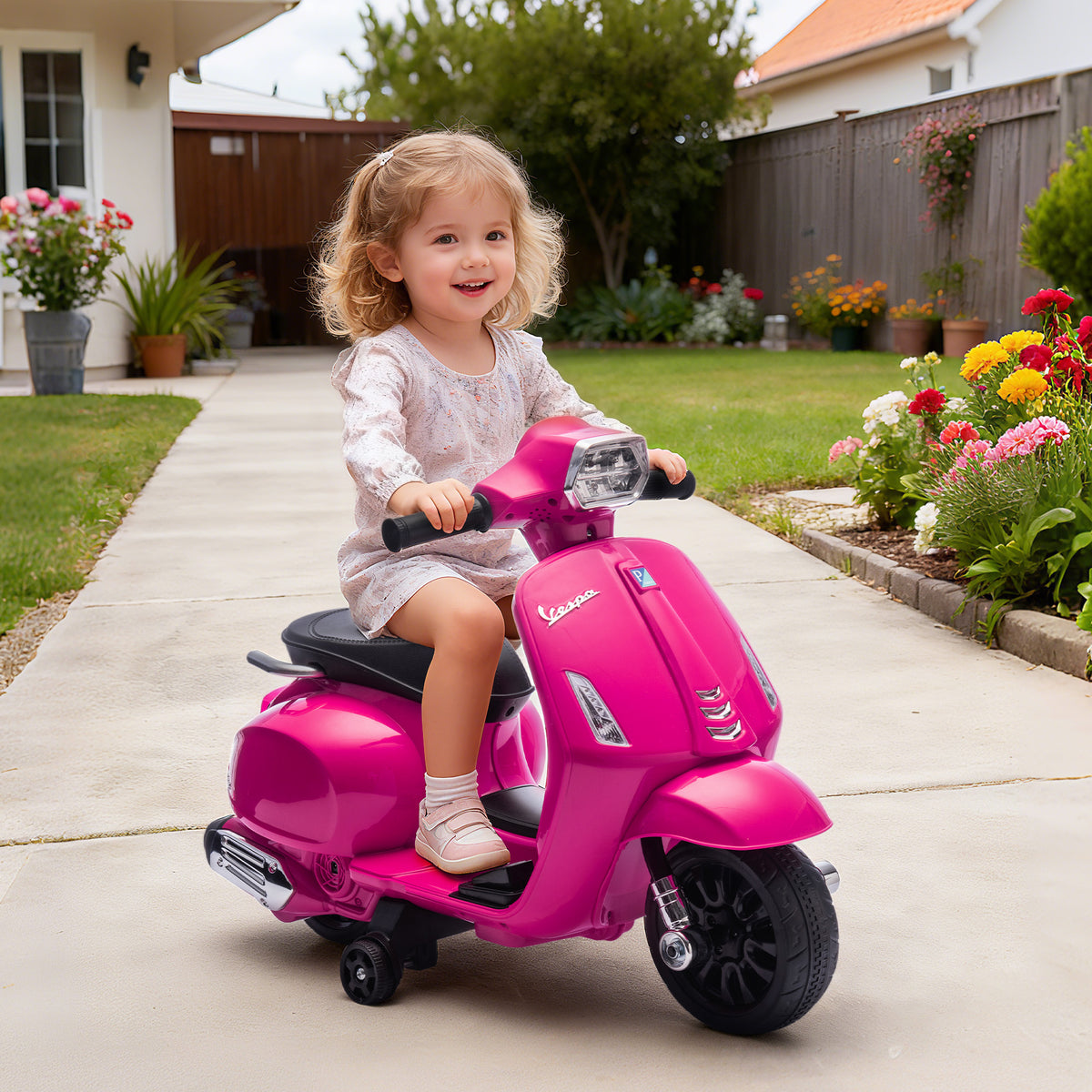 Lasten sähkömopo Vespa 6V tukipyörillä, ajovalo ja äänitorvi, 2,5 km/h, 2–4 v, pinkki