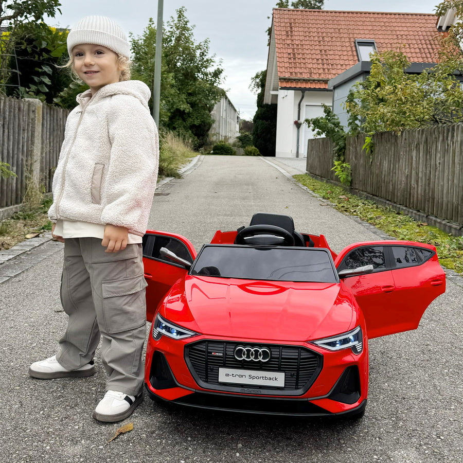 Lasten sähköauto Audi e-tron 12V, kaukosäädin, turvavyö ja musiikki, 3–5 v, punainen