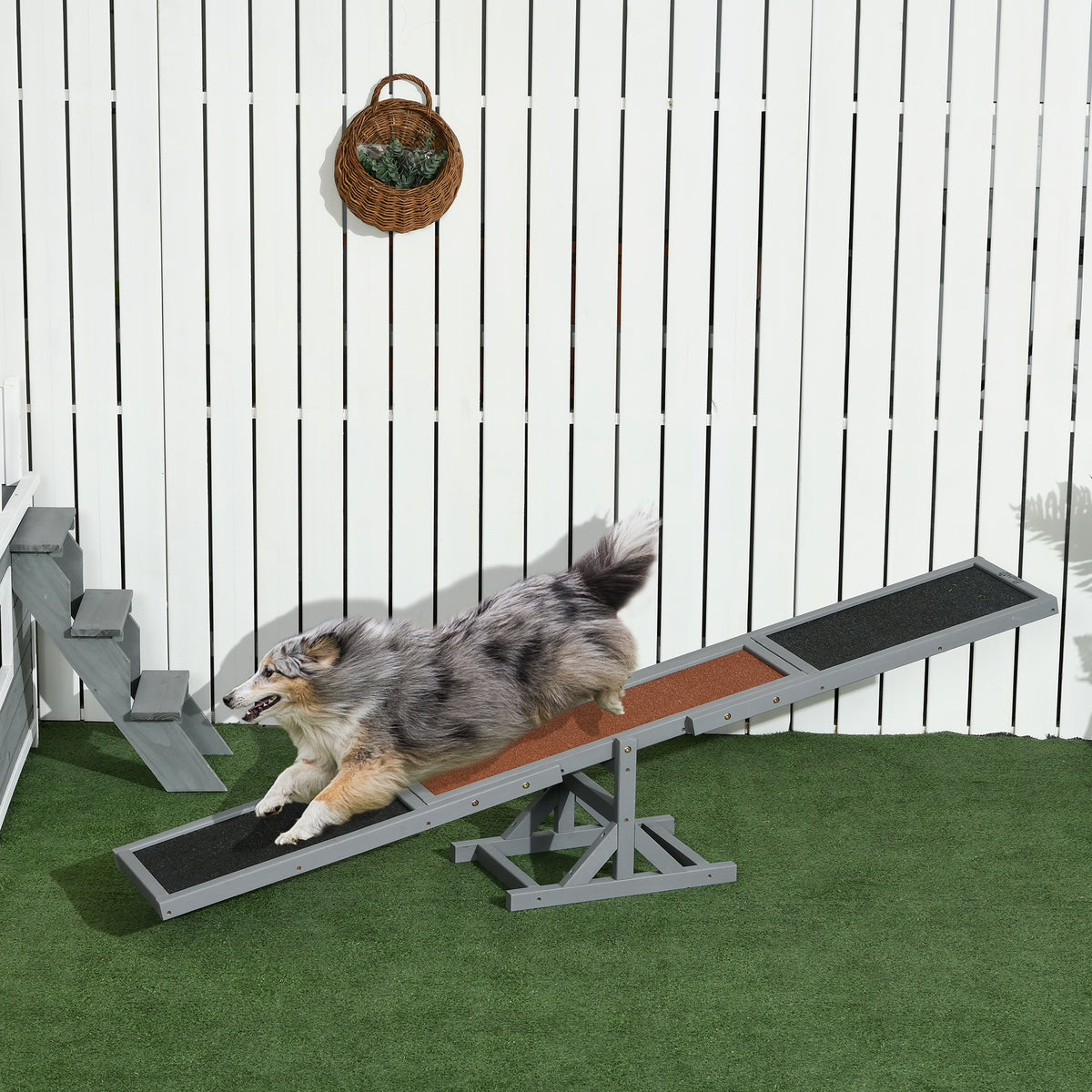 Koiran agility-keinulauta puusta, liukumaton pinta, 180 x 30 x 30 cm, harmaa