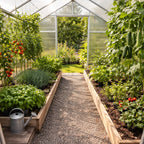 Kasvihuone 8,6 m² – 4 mm kennolevyt, alumiinirunko, sokkeli ja rännit