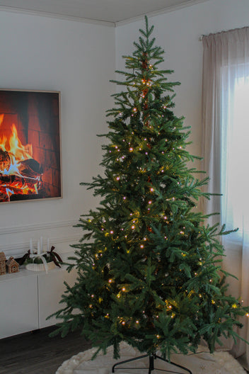 Julgran 210 cm – 1036 grenar, PE/PVC, automatiskt utfällbara grenar