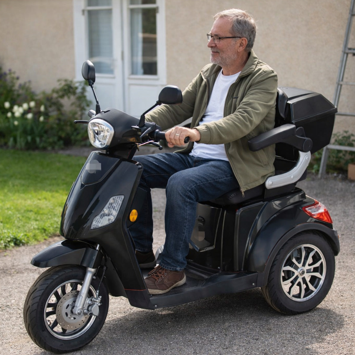 Senioriskootteri 1000W 25 km/h – 48V20Ah litiumakku, varashälytin, 150 kg