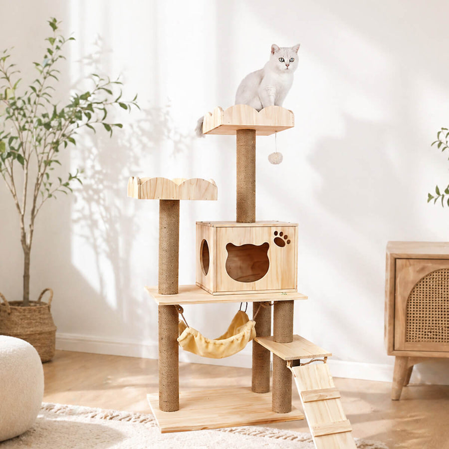 Ljus träklätterträd för katter 145 cm