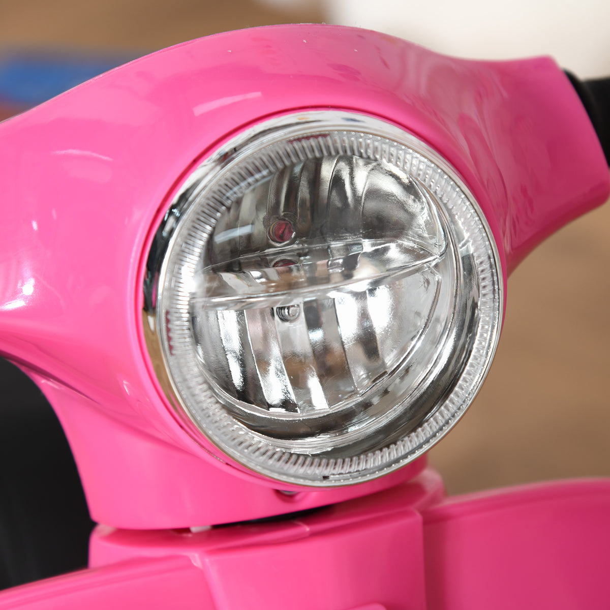 Lasten sähkömopo Vespa 6V irrotettavilla tukipyörillä, ajovalo ja äänitorvi, 1,5–3 v, pinkki