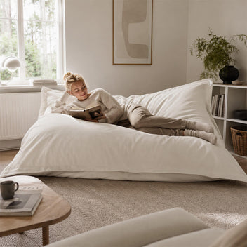 Säkkituoli beige 180 x 140 cm rouhevaahtomuovitäytteellä