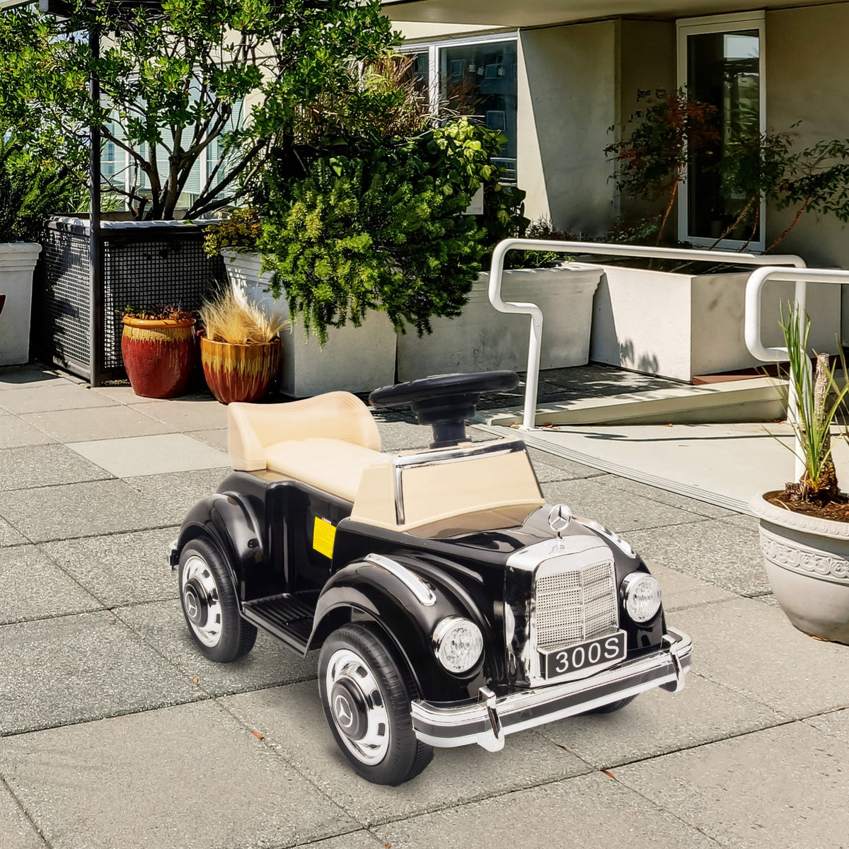 Lasten potkuauto Mercedes-Benz 300 S, säilytystila istuimen alla, 18–48 kk, musta