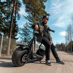 SWOOP SÄHKÖPOTKULAUTA CRUISER MUSTA N2