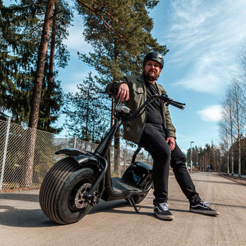 SWOOP SÄHKÖPOTKULAUTA CRUISER SININEN N2